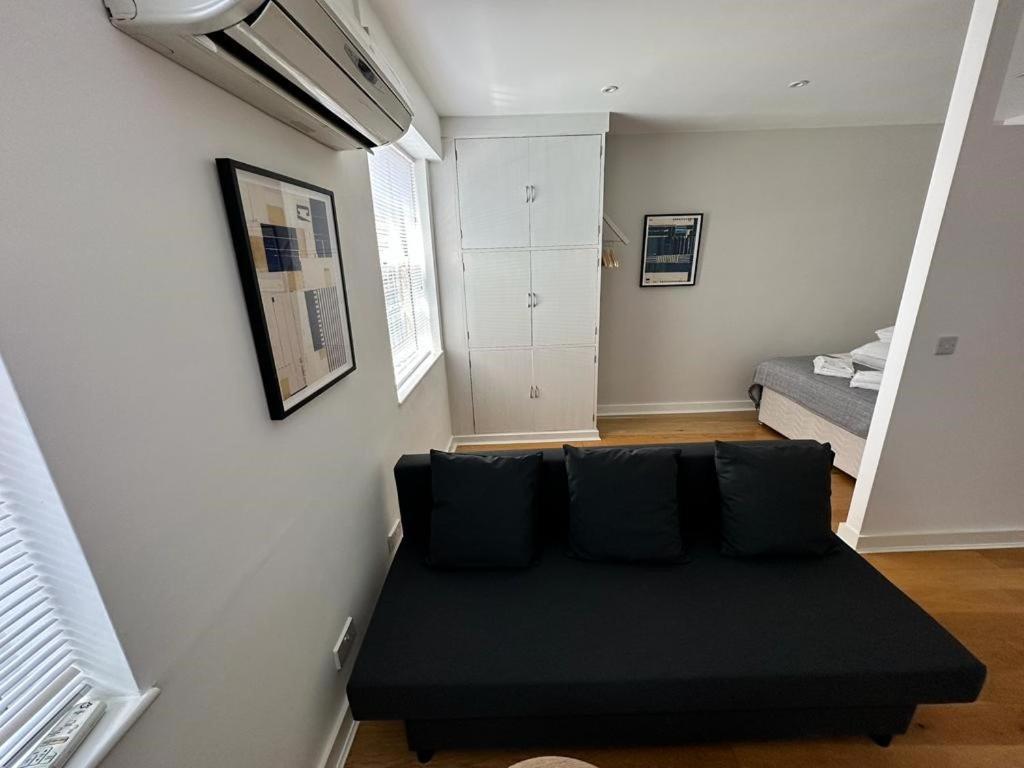 2B Soho Studios By Indigo Flats Sleeps 4 Londen Buitenkant foto